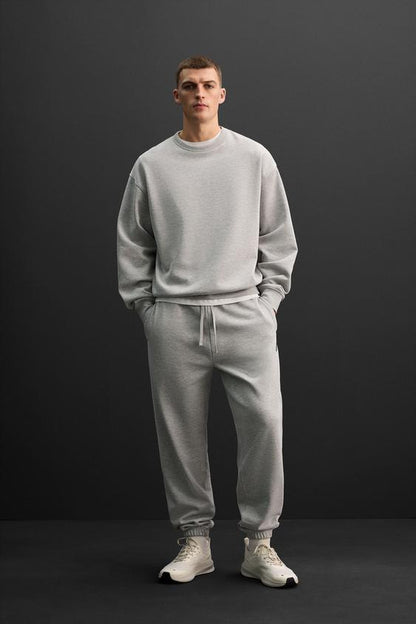 HAZEL GREY CREW NECK SWEATSHIRT